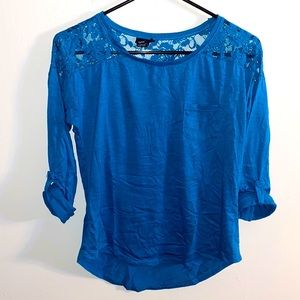 Rue21 Top